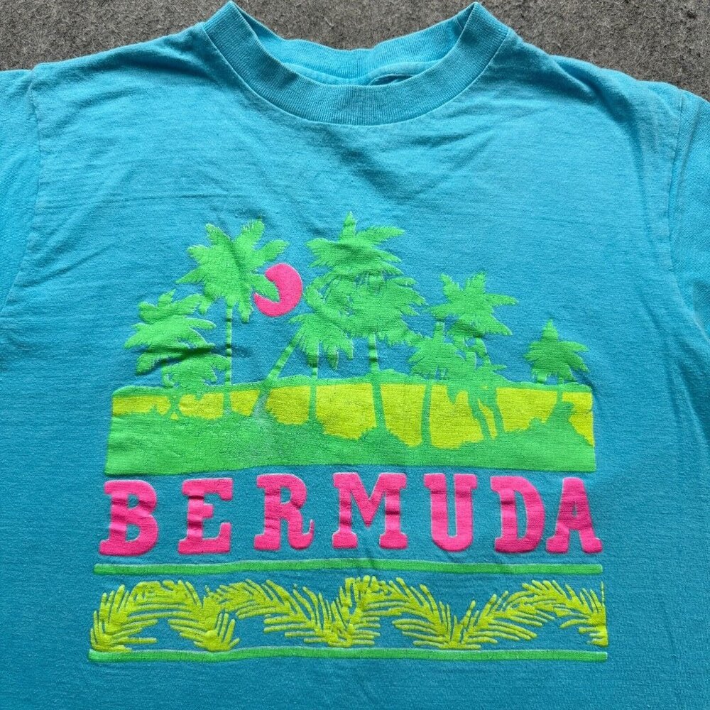 Vintage Bermuda T-Shirt Men S Blue Crew Neck Short Sleeve Single Stitch Beach
